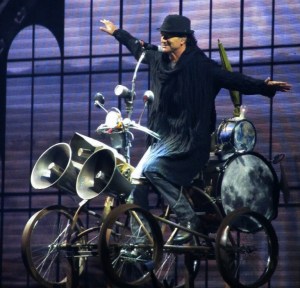 Así de enorme es todo lo que tengo... Foto cortesía de Ana Mandonado (AnaMRPhoto). Gracias por permitirme arreglarla como yo quiera.